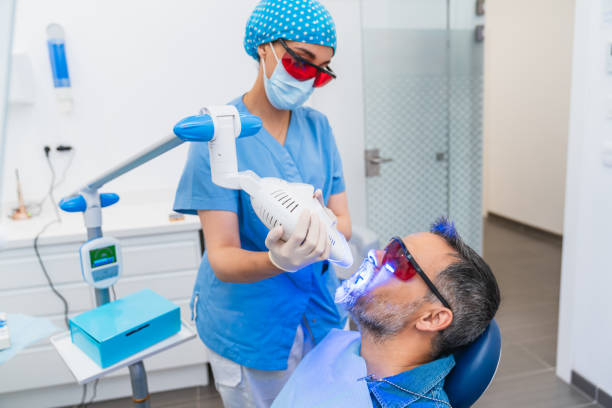Best Urgent Tooth Repair  in Moline, IL